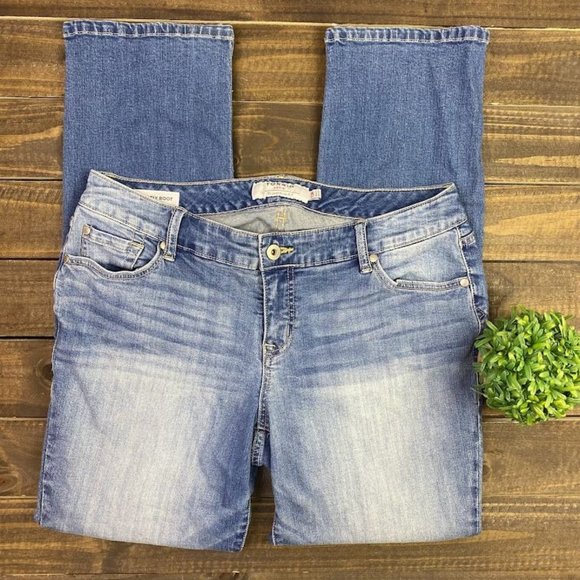 Torrid Barely Boot Women's Size 12 Reg. Mid Rise Stretch Medium Wash Denim
